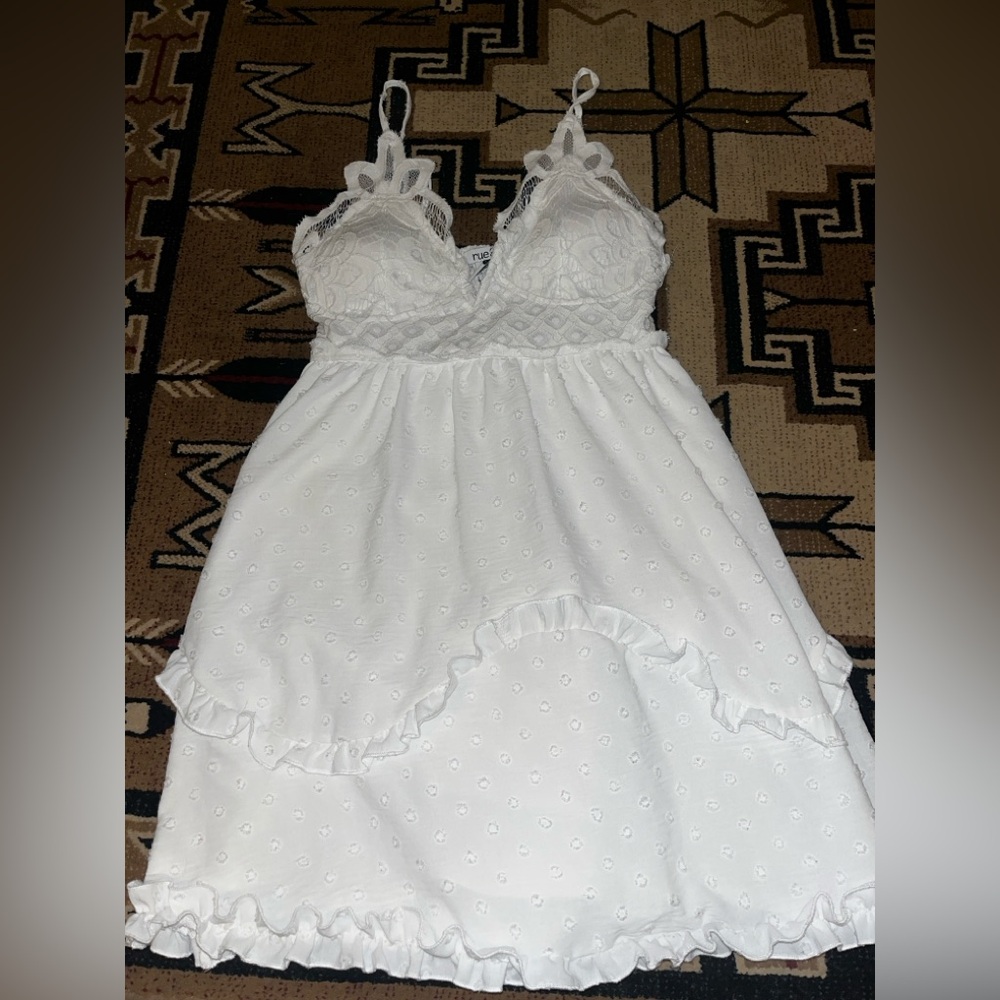Rue21 White Lace Detail Top